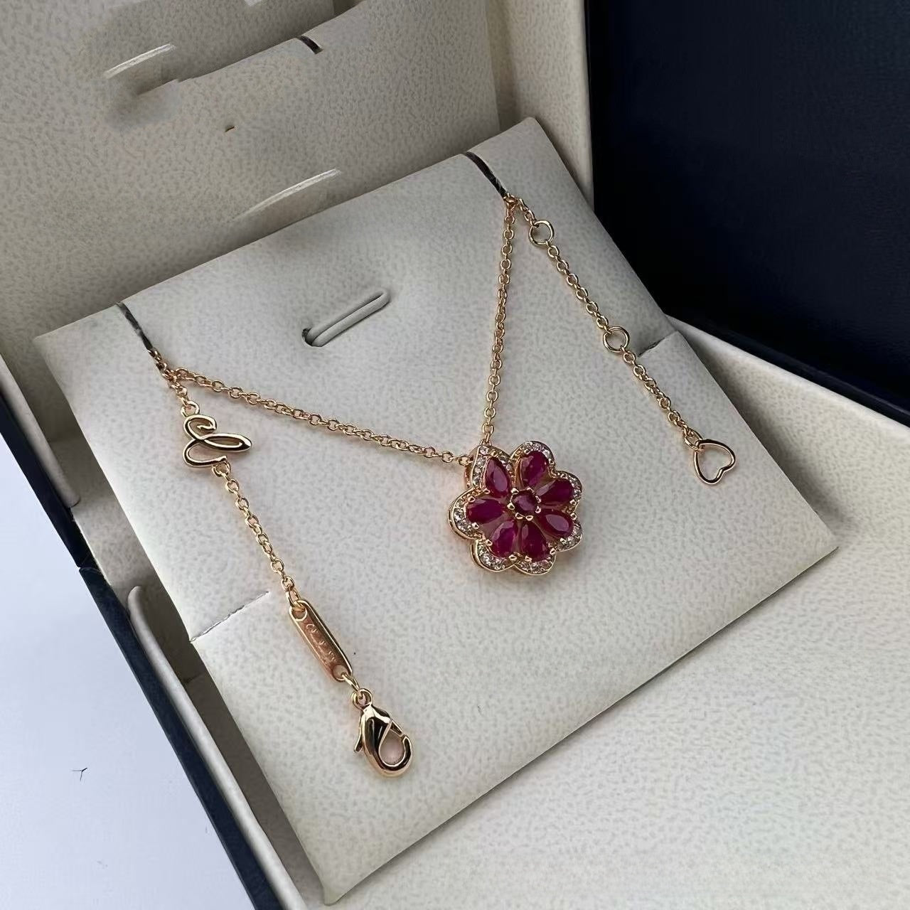 Collar Flores Silvestres.